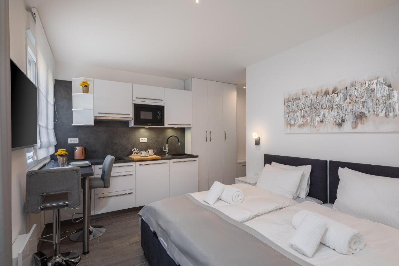 Luxury Studios & Room Five Split Exteriér fotografie